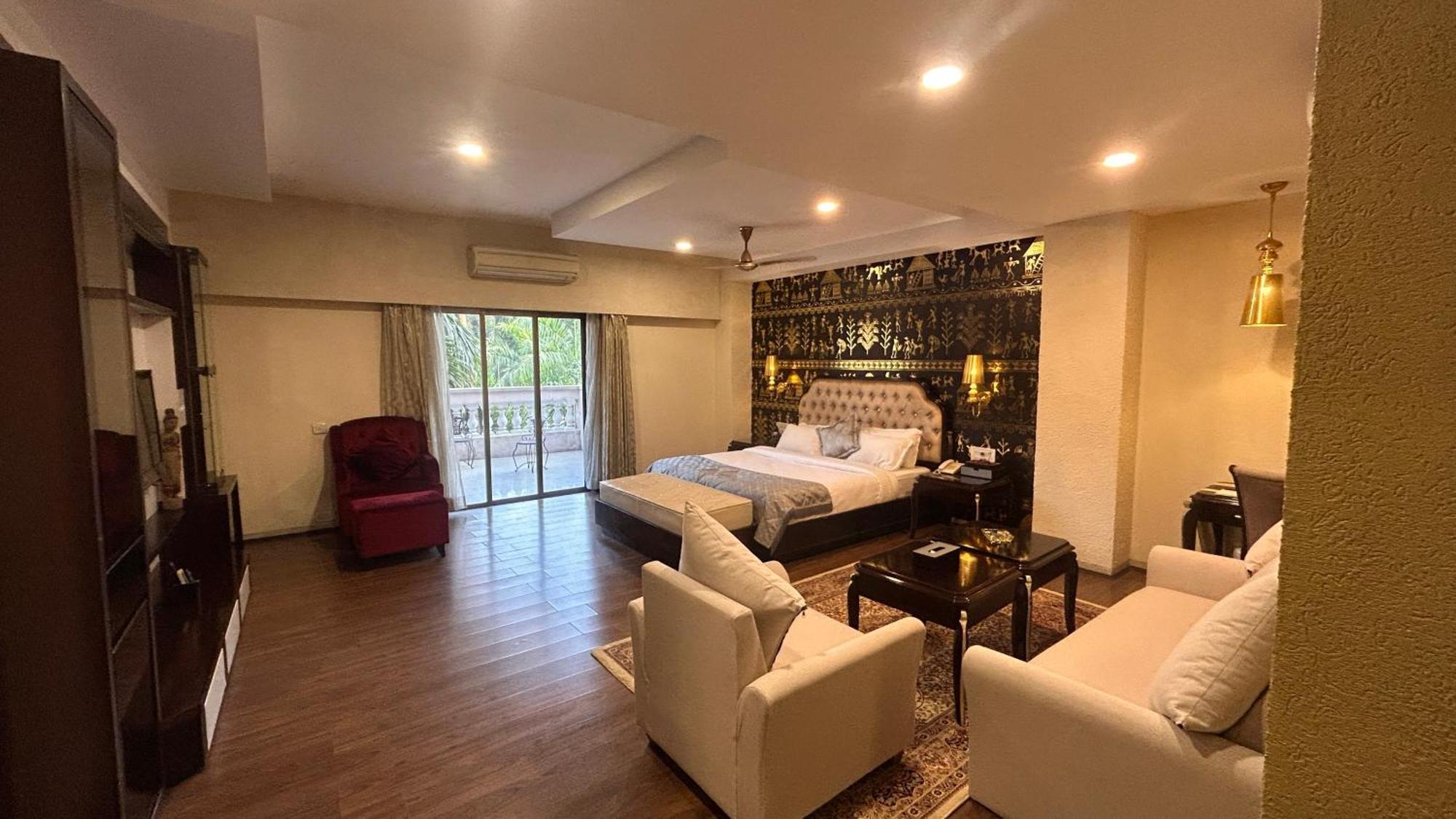 Aayush Resort Panvel Exterior photo